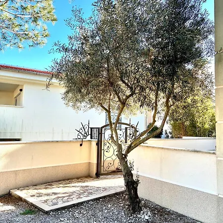 Delux 4 Stars Apartment Ariadne - 1 Min From Beach Soline  Exterior photo
